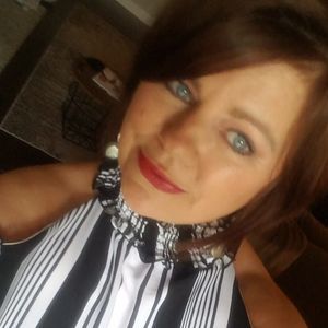 Meet your Posher, Sherry